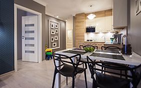Apartament Solna - Eldorado Z Garazem